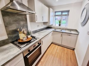 Photo 7- click for photo gallery